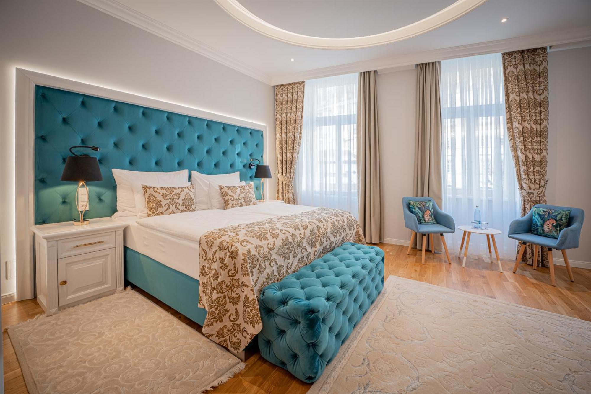 Golden Key Boutique Hotel Κάρλοβι Βάρι Εξωτερικό φωτογραφία