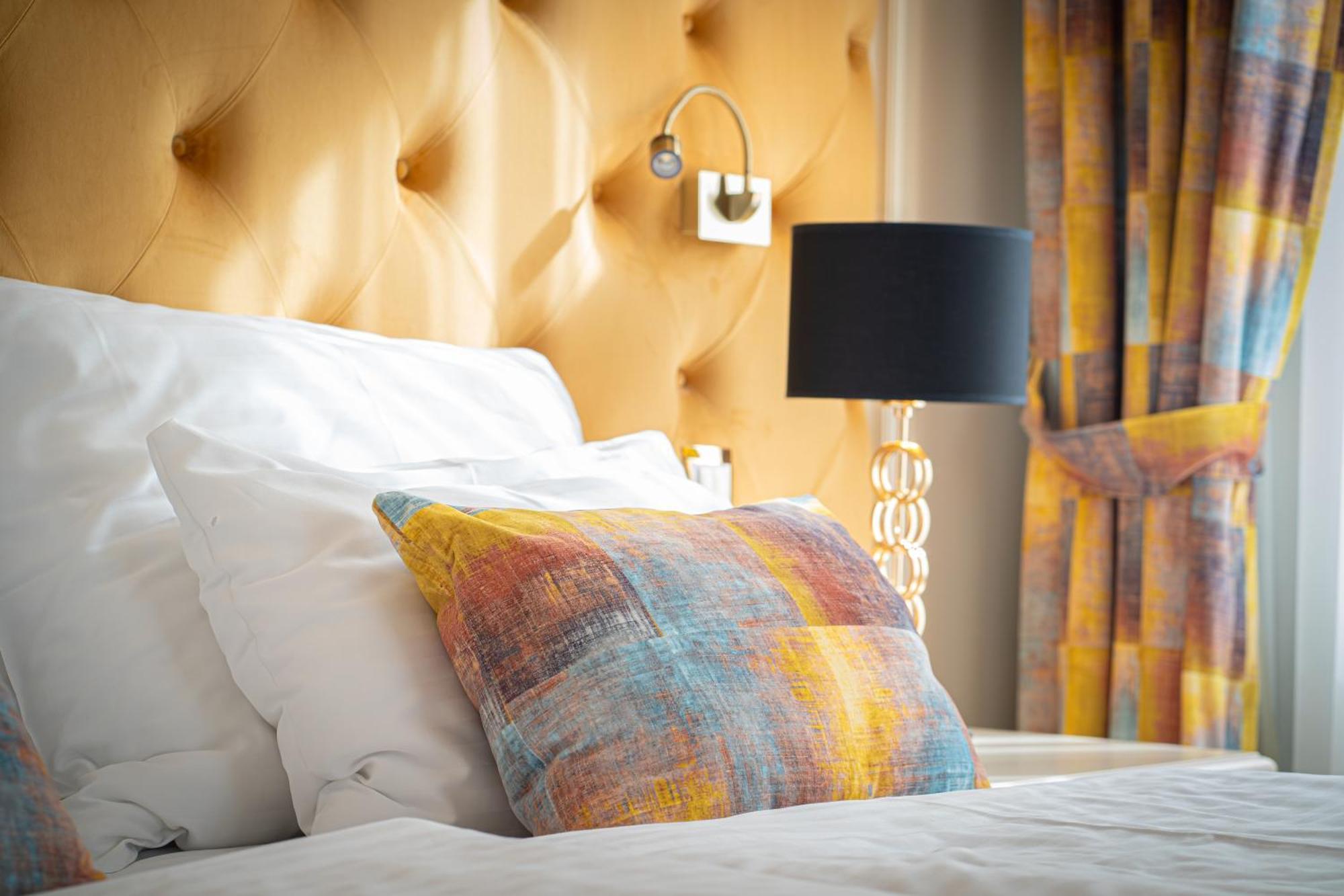 Golden Key Boutique Hotel Κάρλοβι Βάρι Εξωτερικό φωτογραφία
