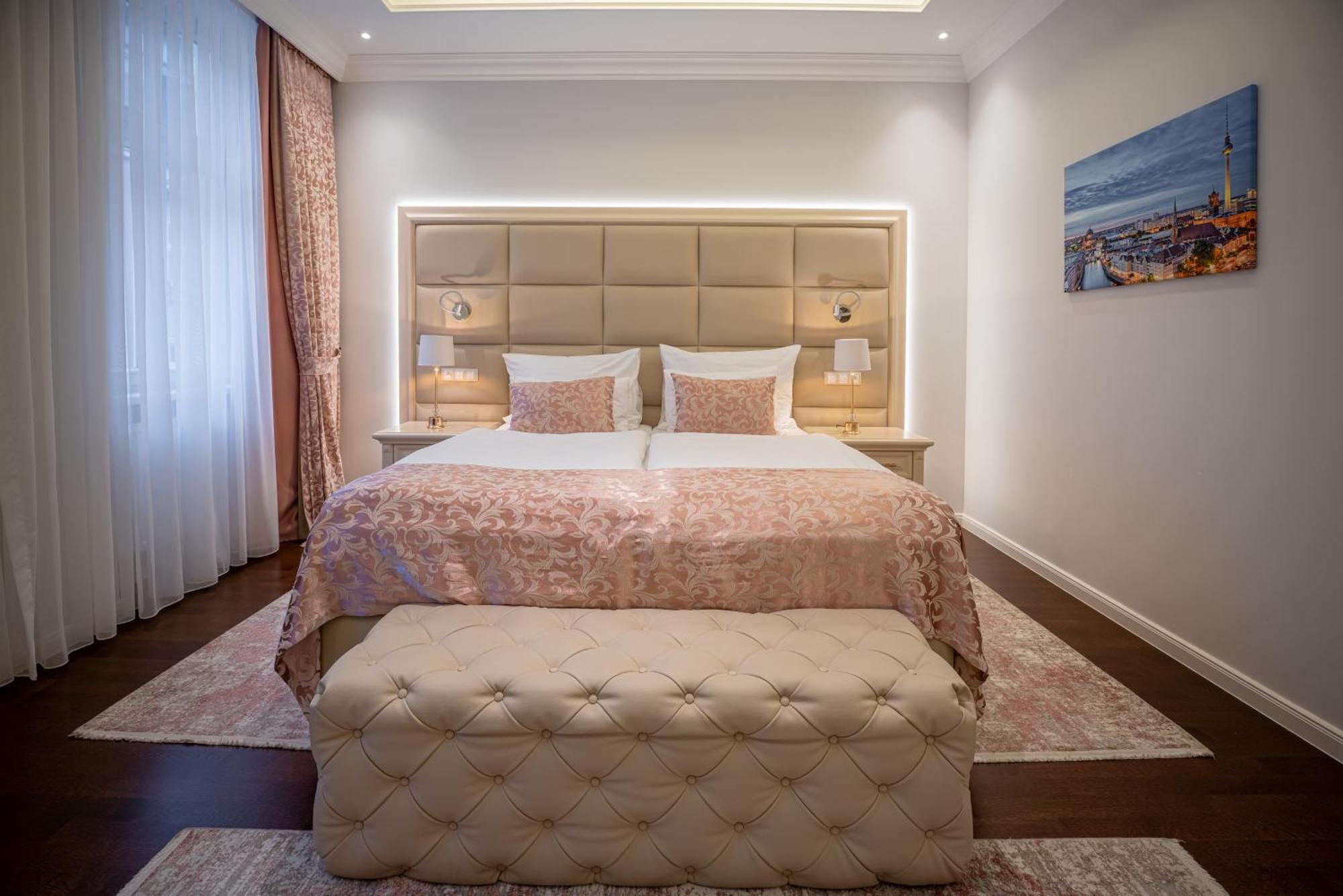 Golden Key Boutique Hotel Κάρλοβι Βάρι Εξωτερικό φωτογραφία
