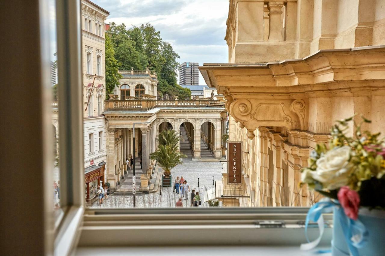 Golden Key Boutique Hotel Κάρλοβι Βάρι Εξωτερικό φωτογραφία